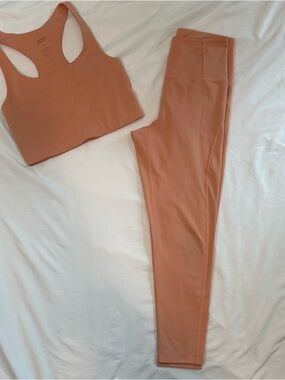 Girlfriend Collective Set - Leggings and Sports Bra